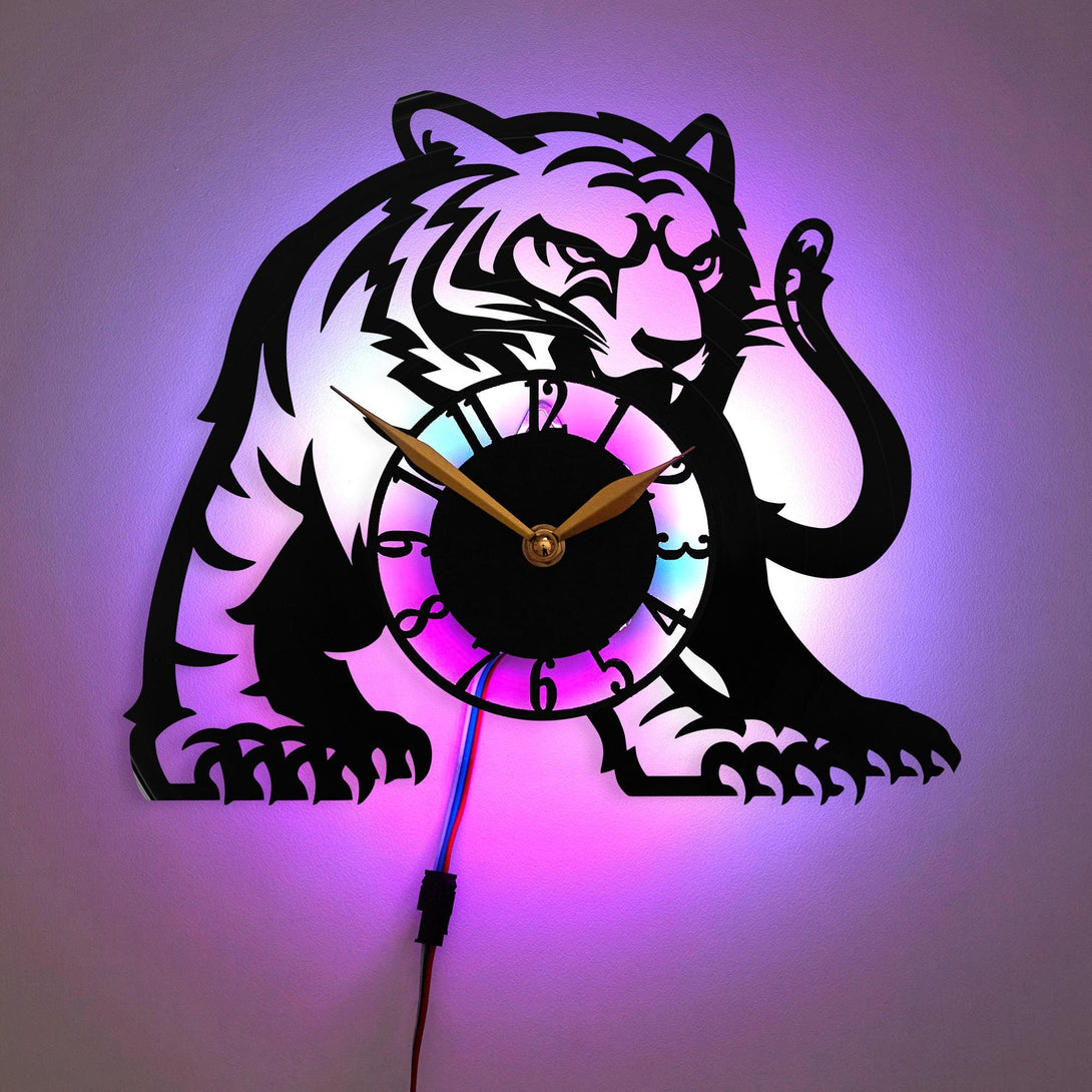 Tiger Clock, Animal Wall Art, Wildlife Decor Clock, Gift for Animal Lovers, Modern Home Decor, Jungle Theme Clock, Tiger