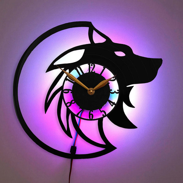 Wolf clock, Wolf decor, Wolf Silhouette Clock, Minimalist Wolf Clock, Moon and Wolf Clock, Animal Design Wall Clock, Wolf